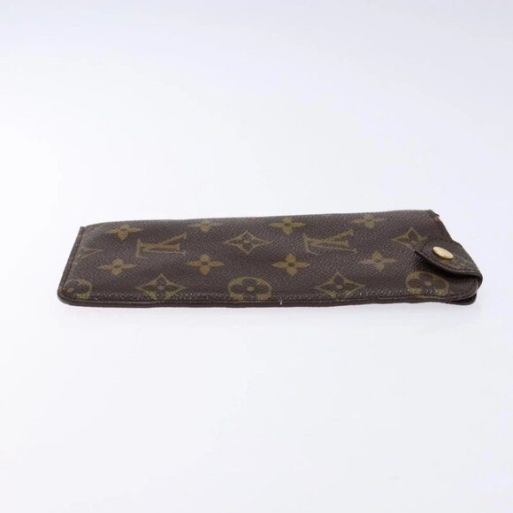 LOUIS VUITTON Monogram Etui Lunette MM Glasses Case - Picture 7 of 14